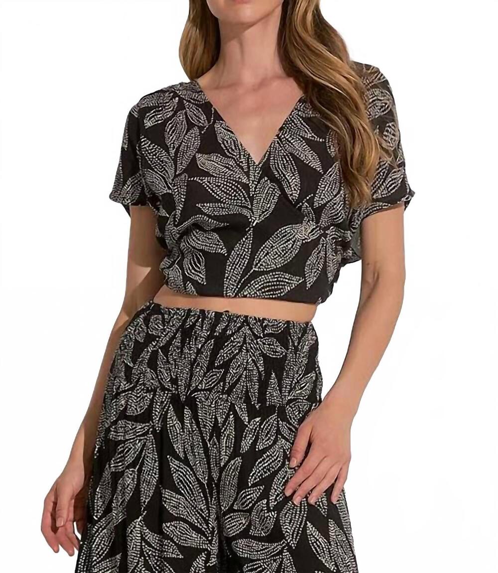 NEW ELAN cartagena print top in black